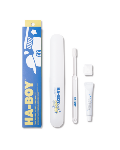 PORTABLE TOOTHBRUSH KIT  - White